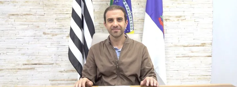 Caraguatatuba reorganiza Prefeitura para reduzir despesas