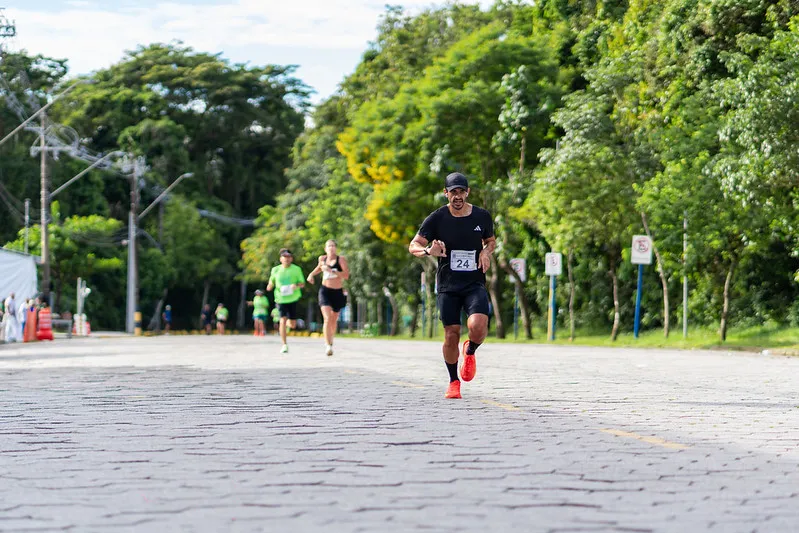 Bertioga recebe sexta etapa do Circuito de Corridas do Riviera neste domingo