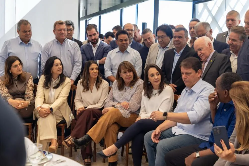 VLT à Área Continental de São Vicente é prioridade em reunião entre Kayo Amado e governador Tarcísio de Freitas