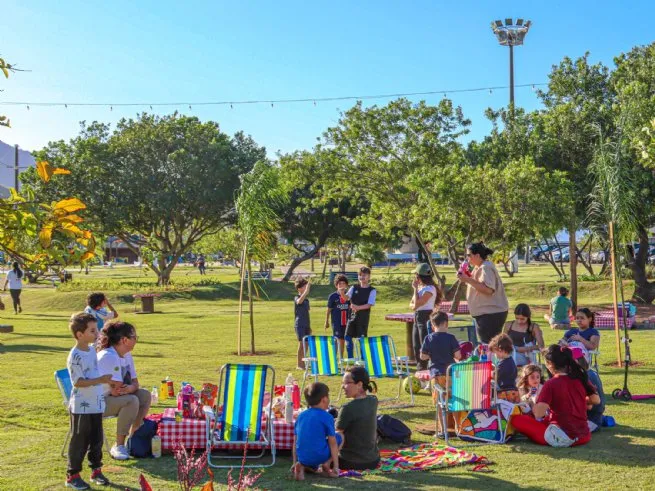 Espaço de convivência no Complexo Turístico da Rua da Praia recebe melhorias e amplia opções de lazer