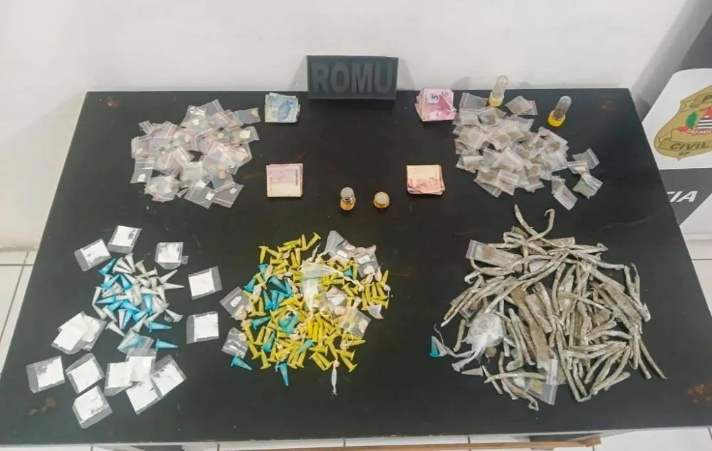 ROMU apreende entorpecentes no bairro Vera Cruz em Mongaguá