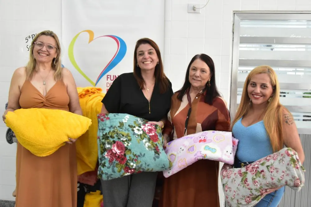 Fundo Social recebe mais de 100 cobertores arrecadados na 5ª Pizza Solidária