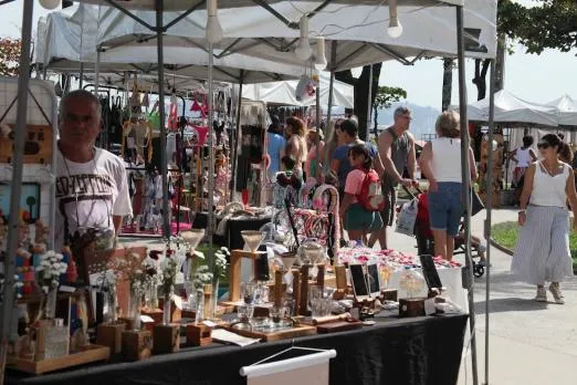 Mega Bazar e feiras de economia criativa movimentam o fim de semana em Santos