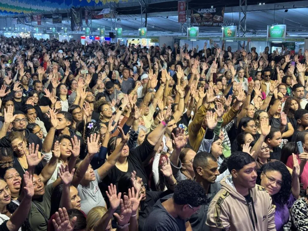 Ritmos, fé e cultura consolidam a segunda semana do 21º Festão na Praia em Mongaguá